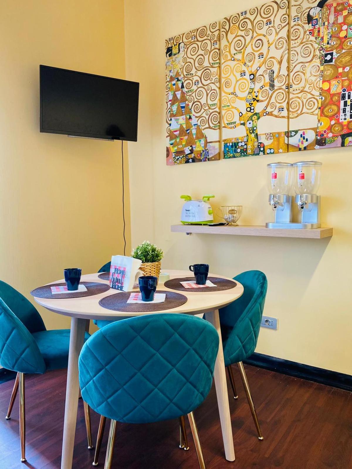 Dr House Luxury Apartment โรม ภายนอก รูปภาพ