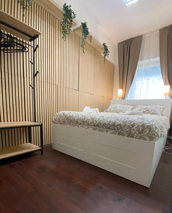 Dr House Luxury Apartment โรม ภายนอก รูปภาพ