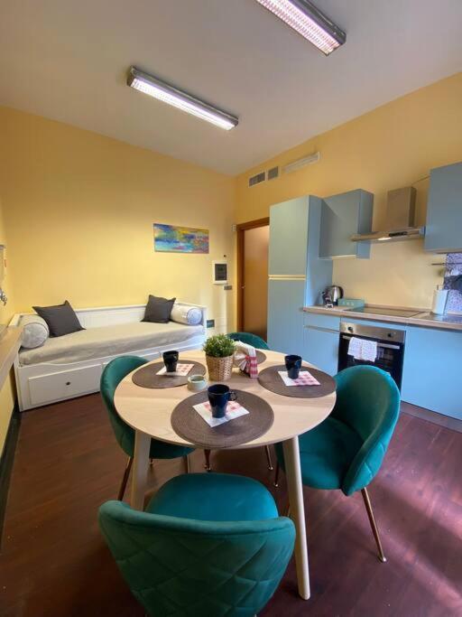 Dr House Luxury Apartment โรม ภายนอก รูปภาพ